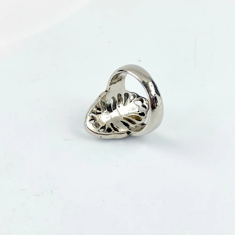 Vintage Native American Style Feather Cross Silver and Black Onyx Statement Ring - Picture 4 of 5